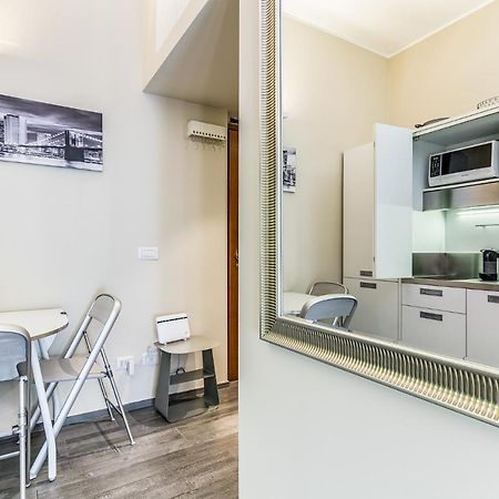 Mora Apartment Milano Dış mekan fotoğraf
